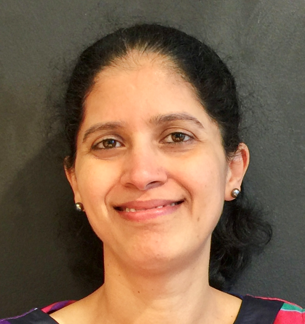Dr Bavani Arun
